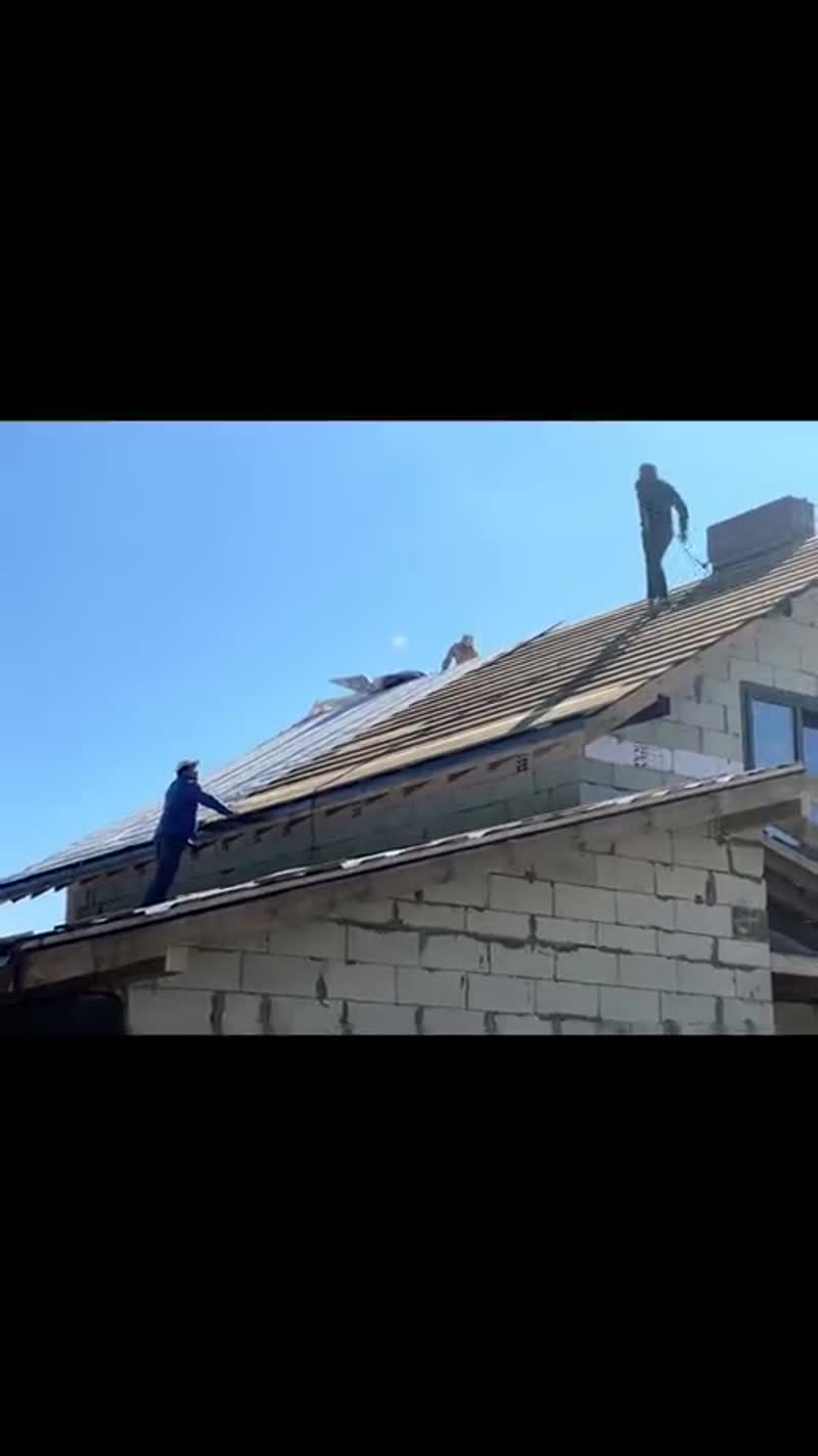 Видео монтажа кровли